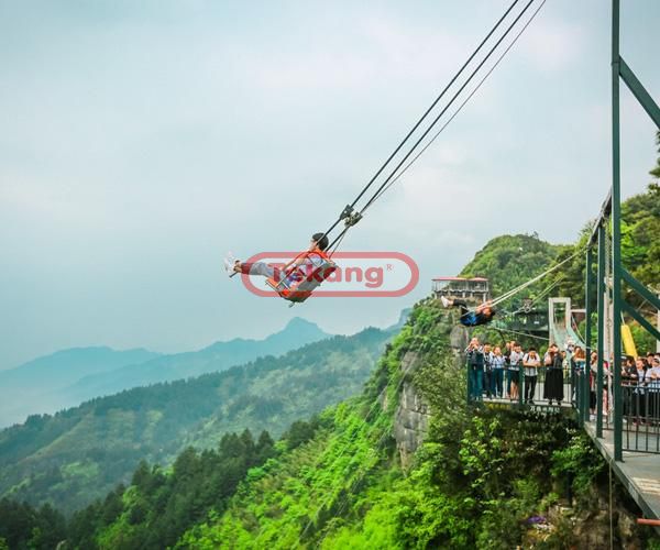 高空秋千廠(chǎng)家