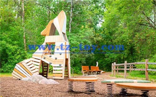 專(zhuān)業(yè)供應的兒童游樂(lè )設備 專(zhuān)業(yè)供應的兒童游樂(lè )設備