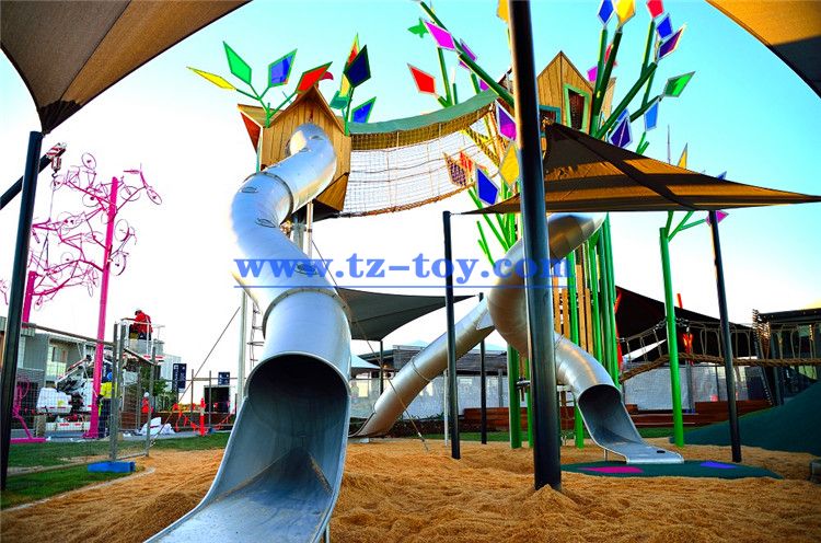 兒童游樂(lè )園設備廠(chǎng)家